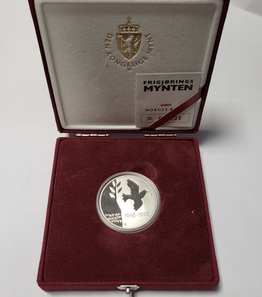 Frigjringsmynten - 50 kroner 1995. 15.55 gram rent slv